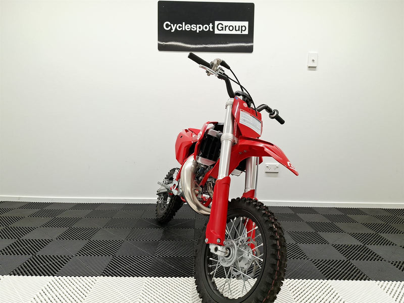 Load image into Gallery viewer, 2022 Gas Gas MC 50