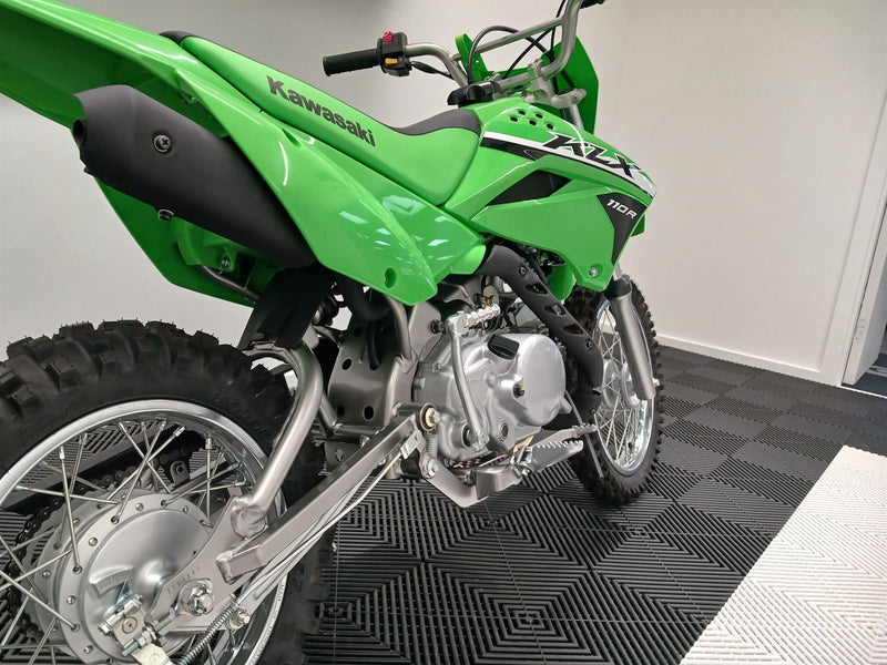 Load image into Gallery viewer, 2026 Kawasaki KLX 110 Automatic