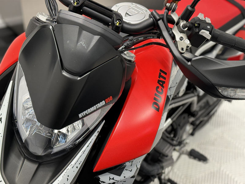Load image into Gallery viewer, 2024 Ducati Hypermotard 950 RVE