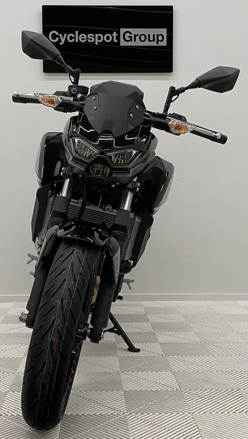 Load image into Gallery viewer, 2025 Kawasaki Z 500 LAMS