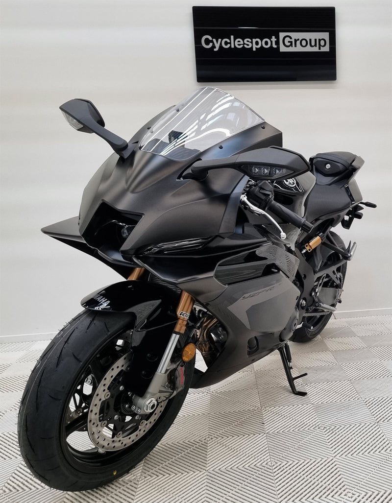 Load image into Gallery viewer, 2026 Yamaha R 9