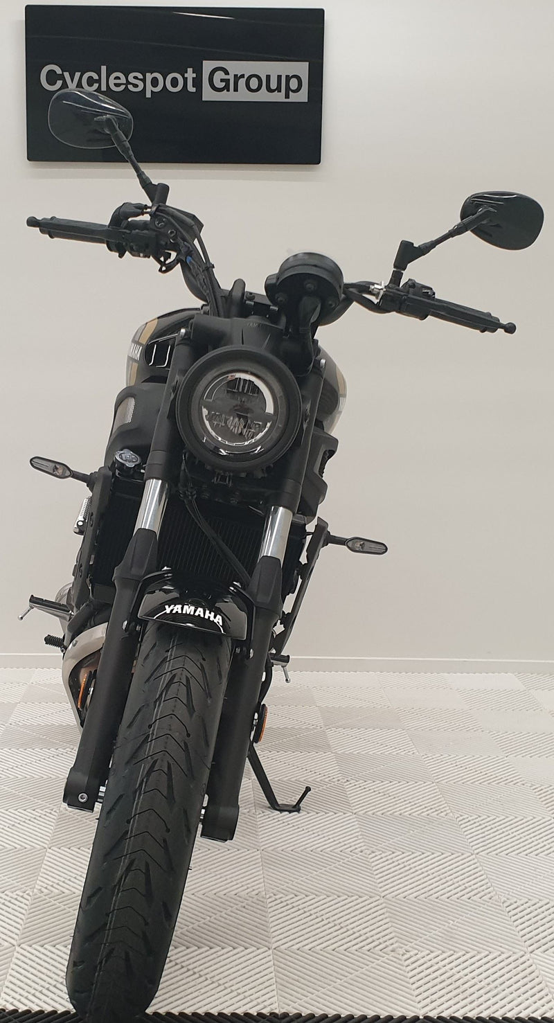 Load image into Gallery viewer, 2023 Yamaha XSR 700