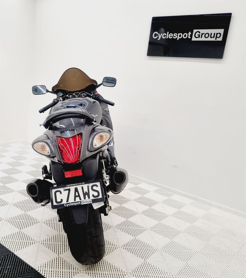 Load image into Gallery viewer, 2020 Suzuki Hayabusa GSX1300R