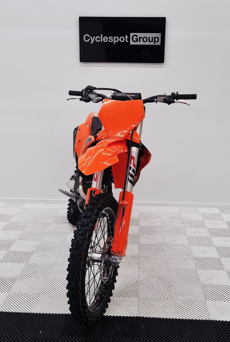 Load image into Gallery viewer, 2026 KTM SX-F 250
