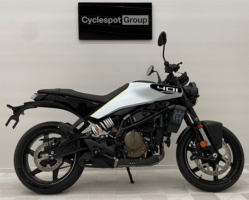 Load image into Gallery viewer, 2024 Husqvarna Vitpilen 401