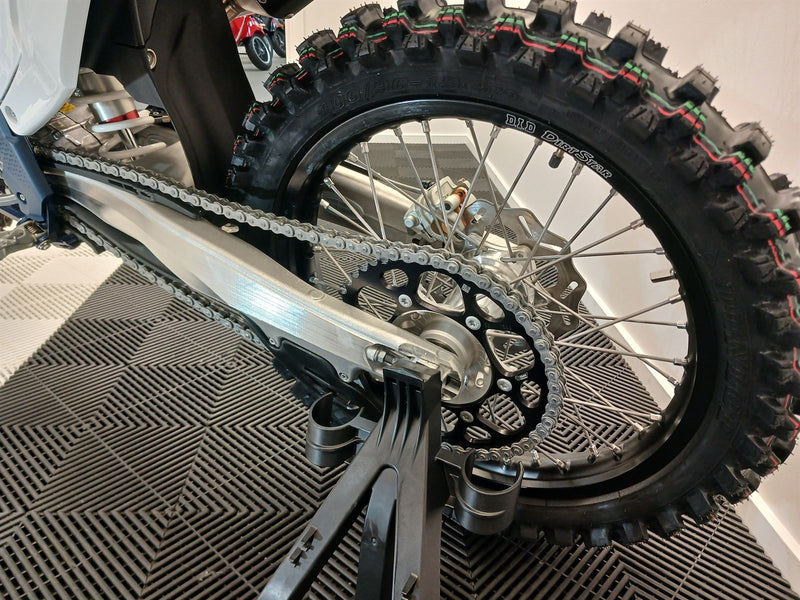 Load image into Gallery viewer, 2026 Husqvarna TC 125