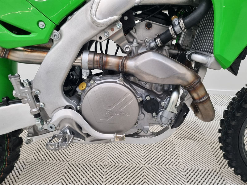 Load image into Gallery viewer, 2025 Kawasaki KX450