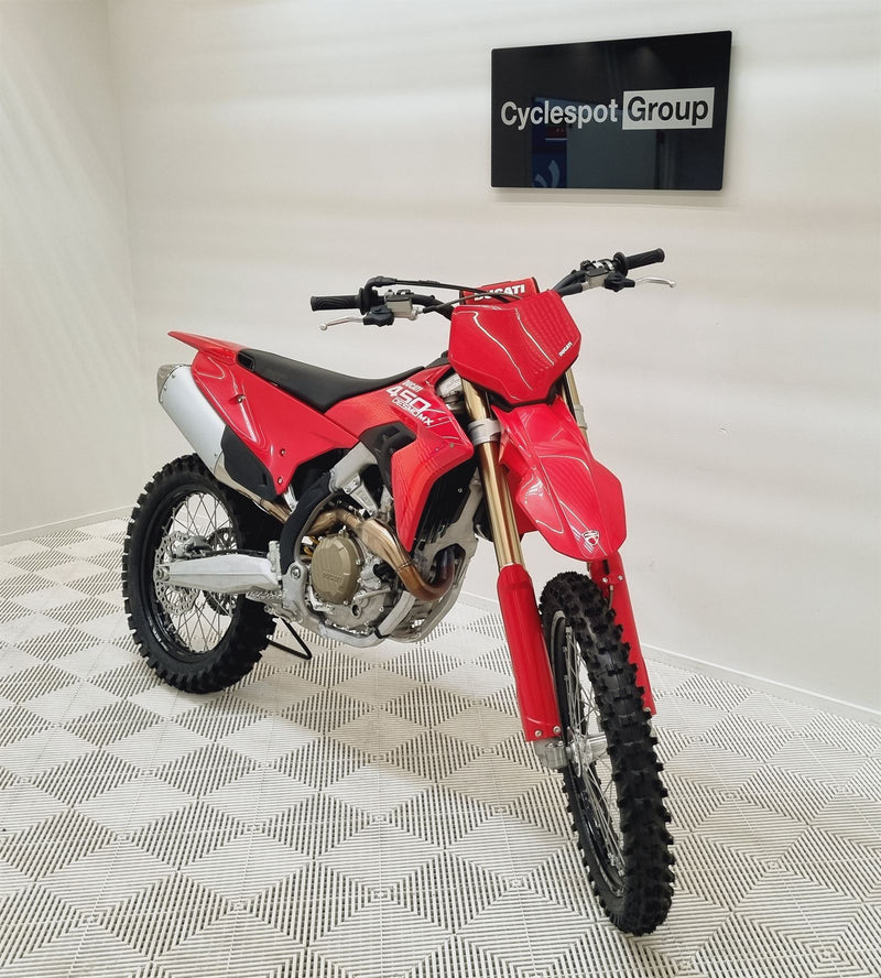 Load image into Gallery viewer, 2026 Ducati Desmo 450 MX