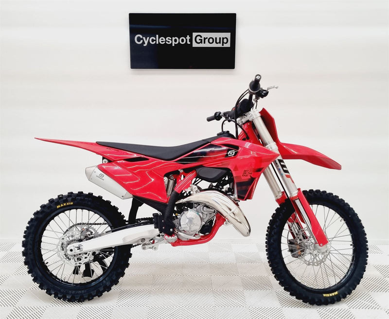 Load image into Gallery viewer, 2026 Gas Gas MC 125