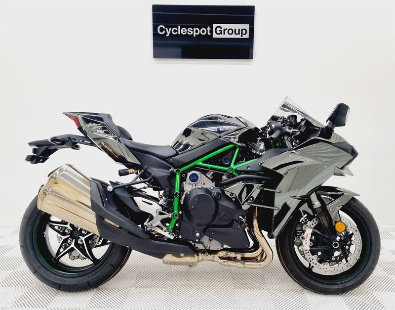 Load image into Gallery viewer, 2025 Kawasaki Ninja H2