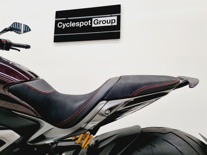 Load image into Gallery viewer, 2025 Ducati XDiavel V4