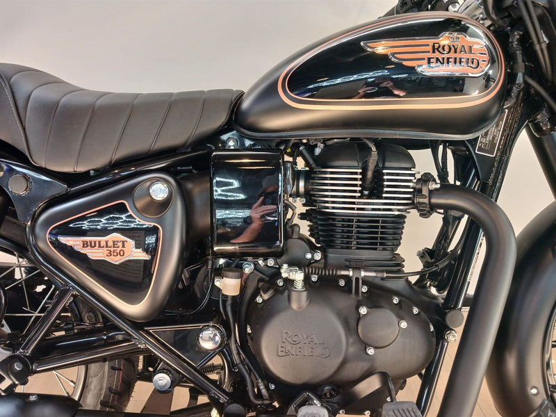 Load image into Gallery viewer, 2026 Royal Enfield Bullet 350 PREMIUM