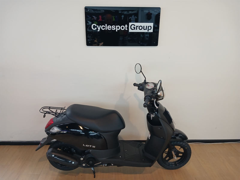 Load image into Gallery viewer, 2026 Suzuki UZ50 BLACK AND BLUE