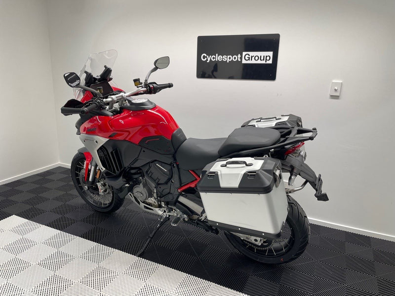 Load image into Gallery viewer, 2025 Ducati Multistrada V4 Rally +Travel & Radar
