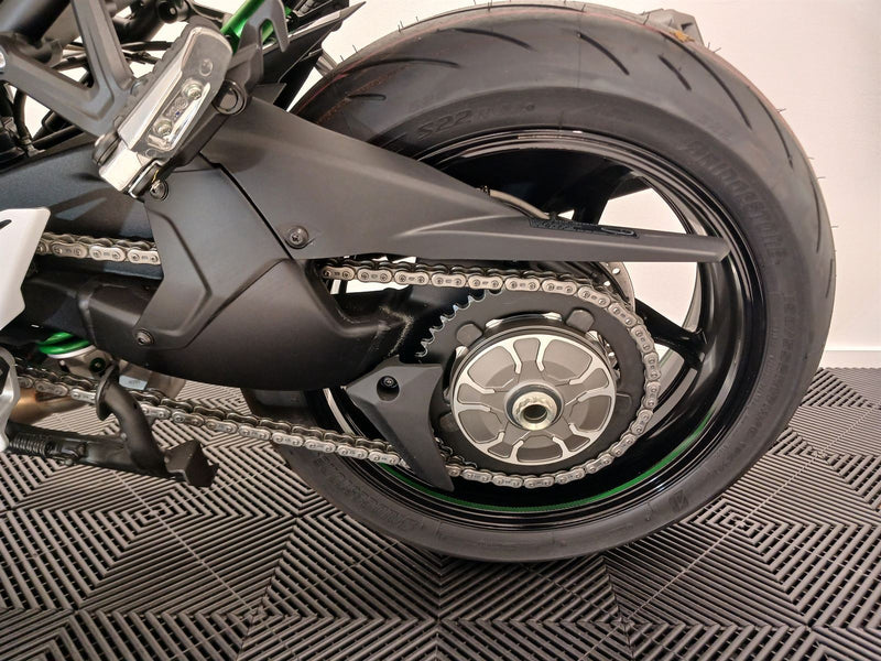 Load image into Gallery viewer, 2025 Kawasaki Ninja H2 SX