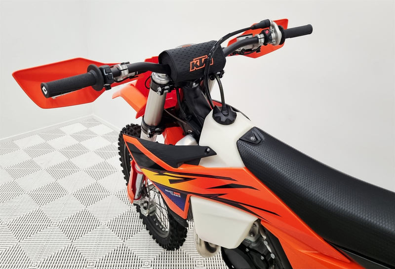 Load image into Gallery viewer, 2026 KTM XC 250