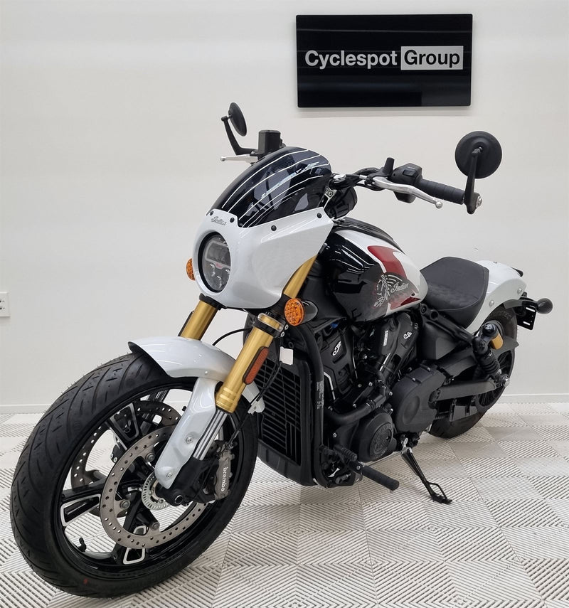 Load image into Gallery viewer, 2025 Indian Scout 101 - Limited + Tech