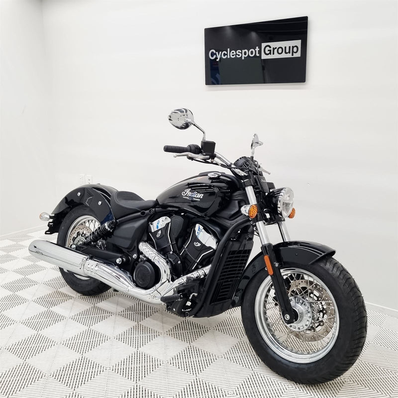 Load image into Gallery viewer, 2025 Indian Scout Classic