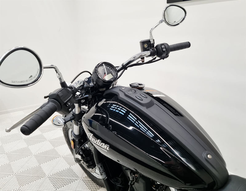 Load image into Gallery viewer, 2025 Indian Scout Classic