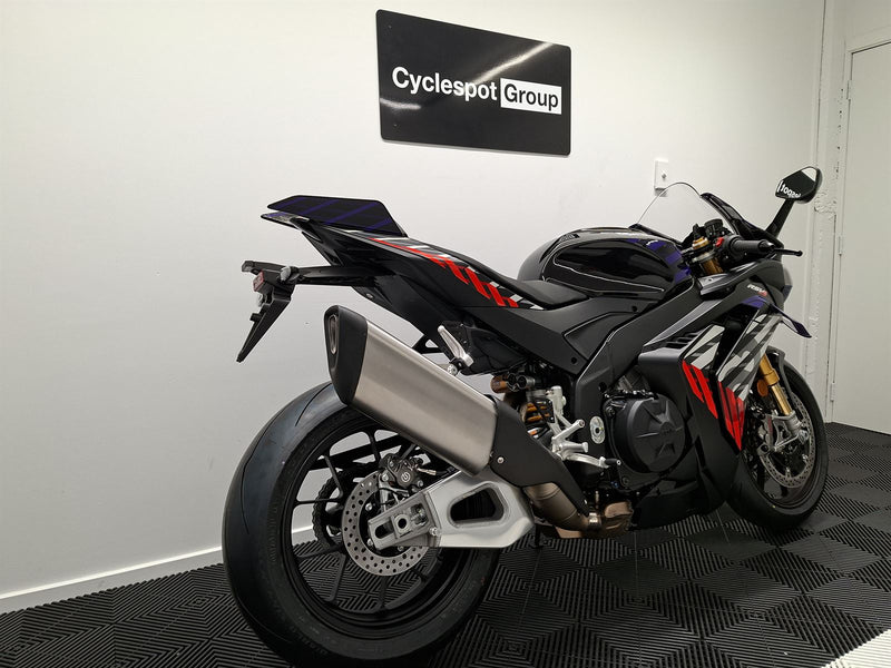 Load image into Gallery viewer, 2026 Aprilia RS V4 Factory