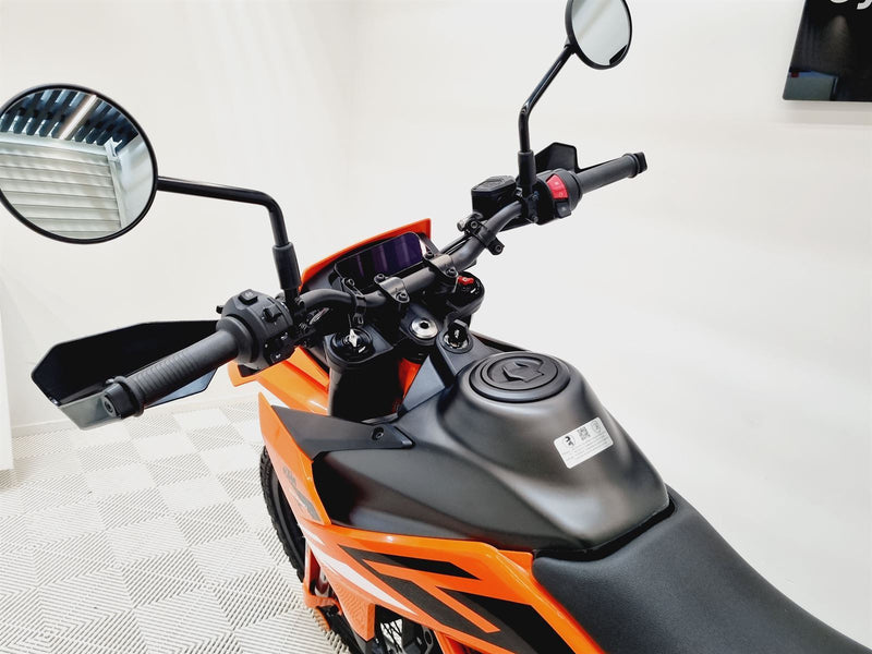 Load image into Gallery viewer, 2025 KTM Enduro 390 R