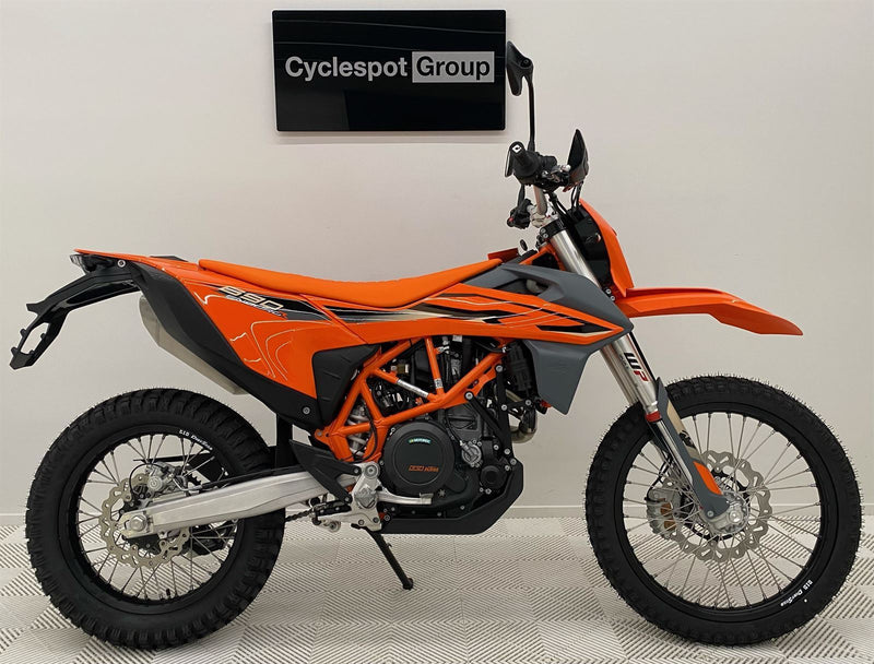 Load image into Gallery viewer, 2024 KTM Enduro 690