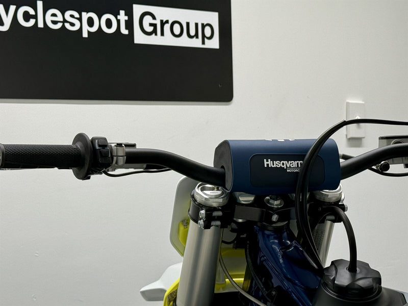 Load image into Gallery viewer, 2024 Husqvarna FC 350