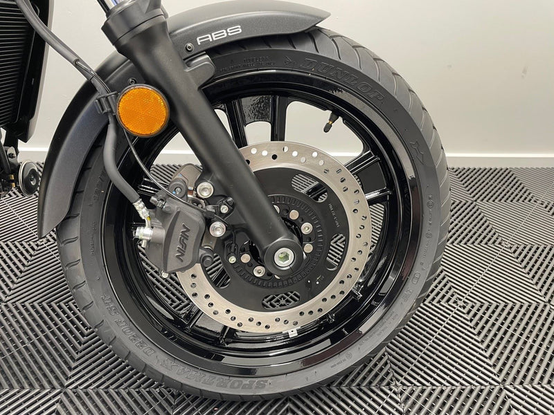 Load image into Gallery viewer, 2025 Kawasaki Vulcan S L Black