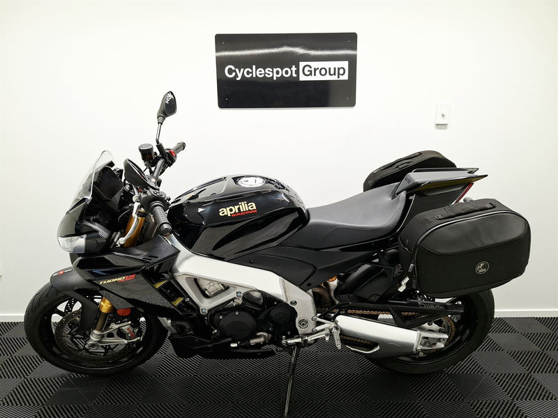 Load image into Gallery viewer, 2022 Aprilia Tuono V4 Factory