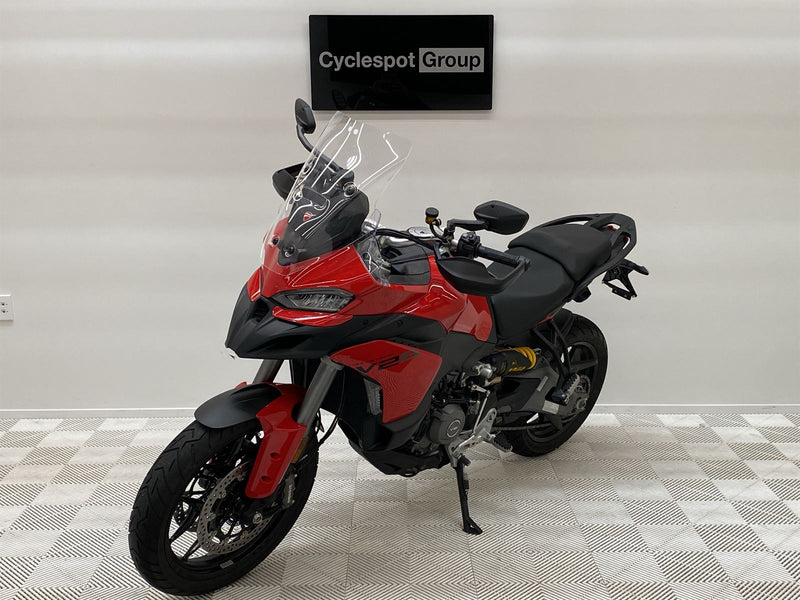 Load image into Gallery viewer, 2025 Ducati Multistrada V2S