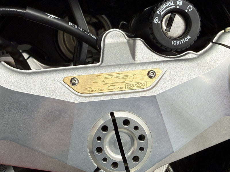 Load image into Gallery viewer, 2012 MV Agusta F3 Serie Oro
