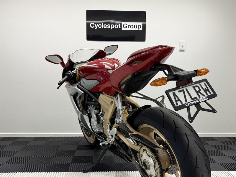 Load image into Gallery viewer, 2012 MV Agusta F3 Serie Oro