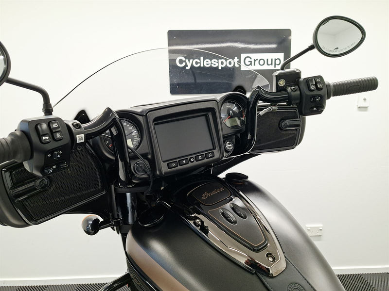 Load image into Gallery viewer, 2023 Indian Chieftain Elite