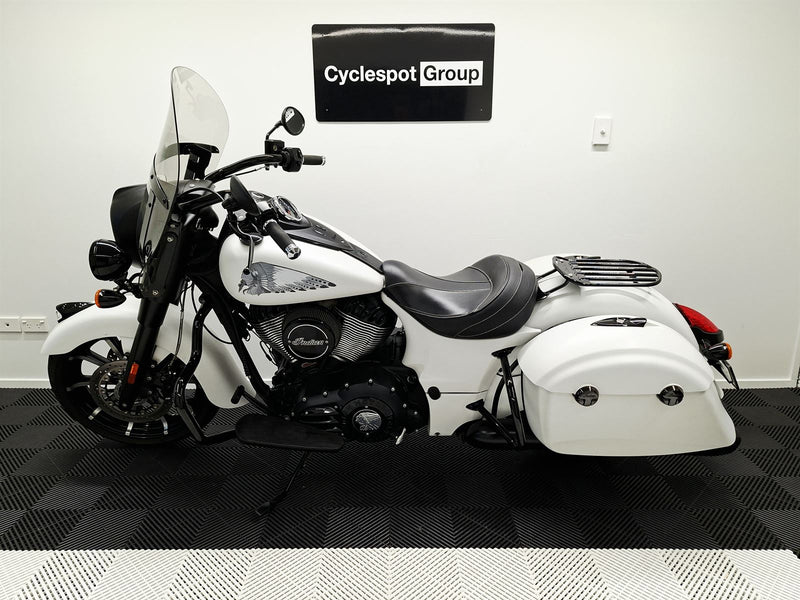 Load image into Gallery viewer, 2021 Indian Springfield DARK HORSE