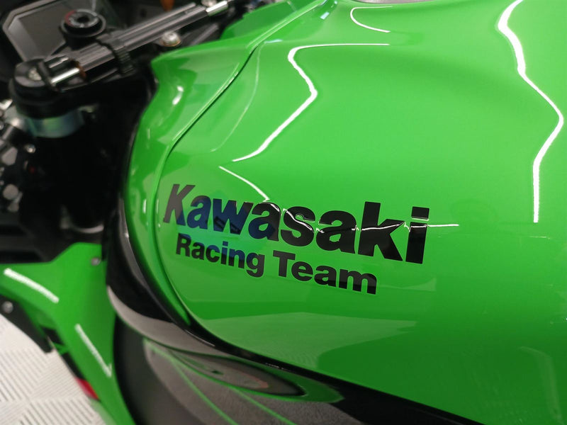Load image into Gallery viewer, 2023 Kawasaki Ninja ZX-10R + AKRAPOVIC SLIP ON