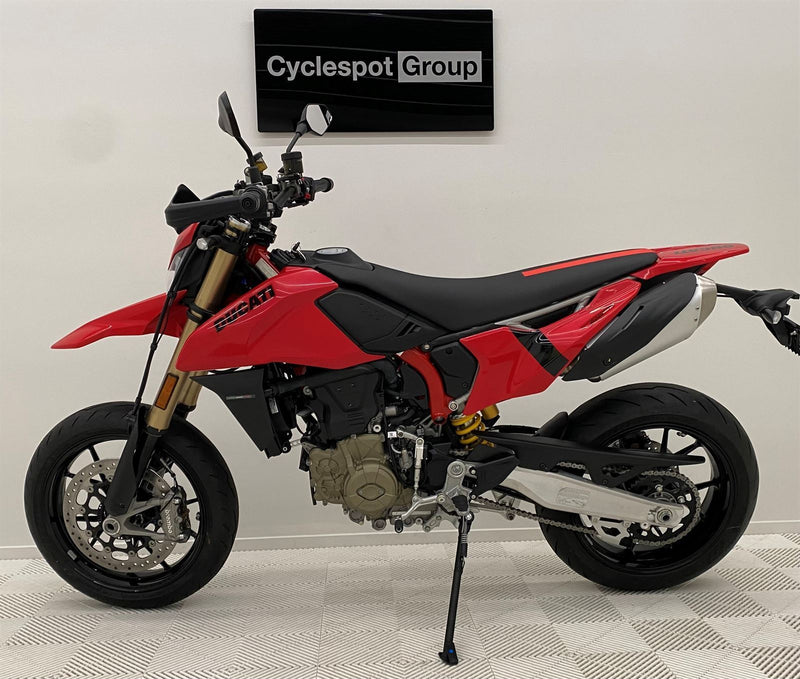 Load image into Gallery viewer, 2024 Ducati Hypermotard 698 Mono
