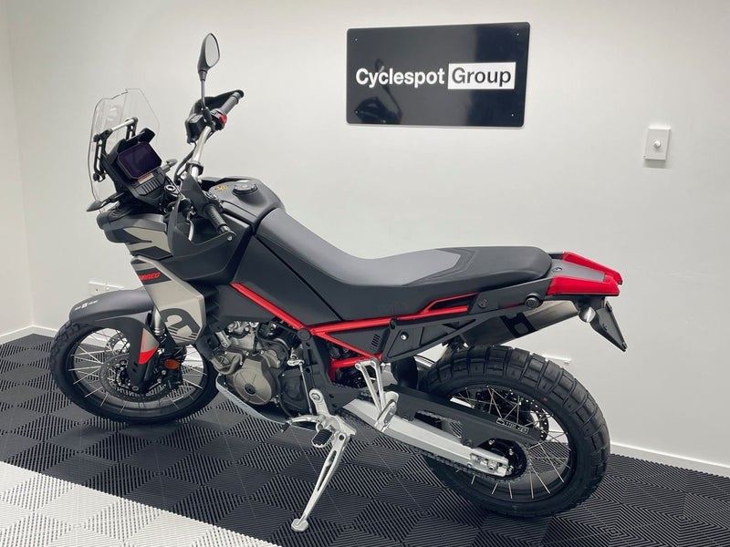Load image into Gallery viewer, 2024 Aprilia Tuareg 660