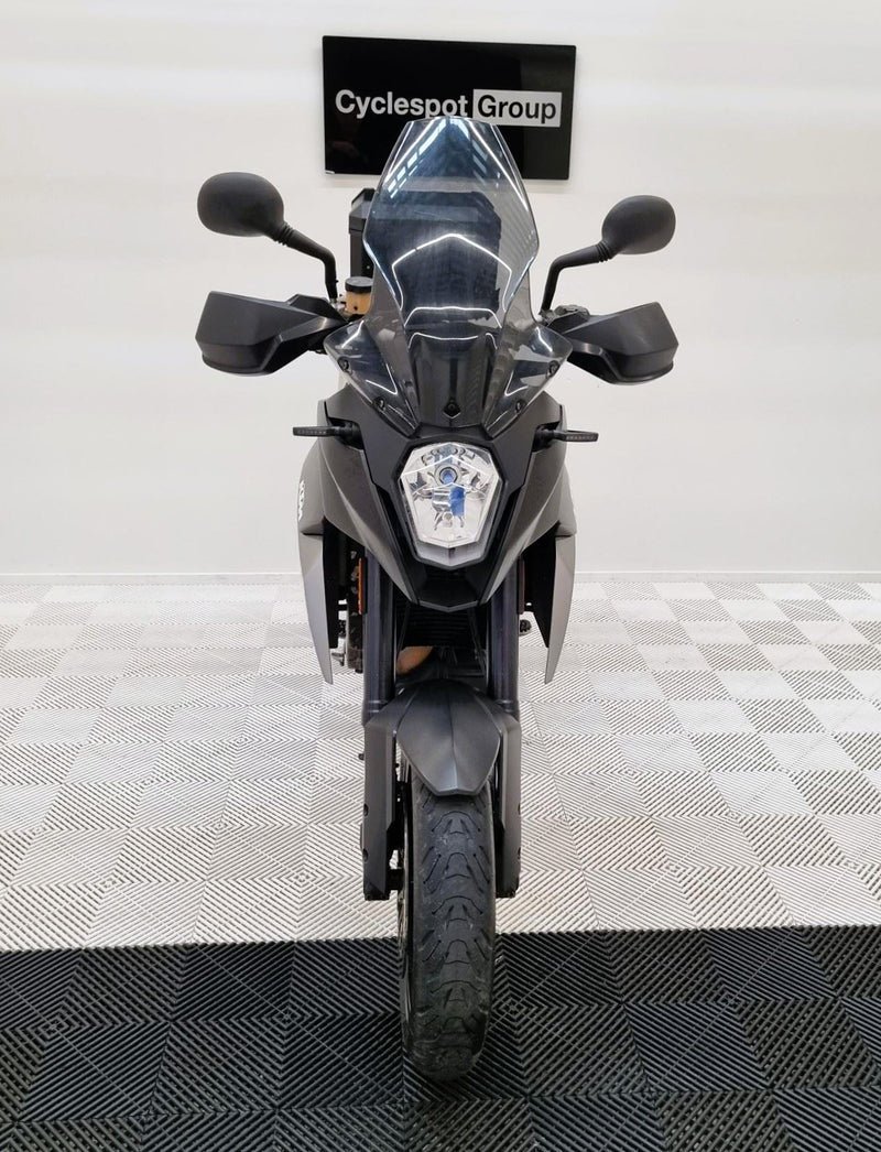 Load image into Gallery viewer, 2011 KTM Duke 990 SMT