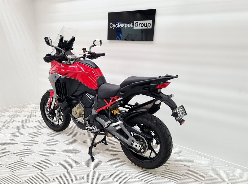 Load image into Gallery viewer, 2025 Ducati Multistrada V4S