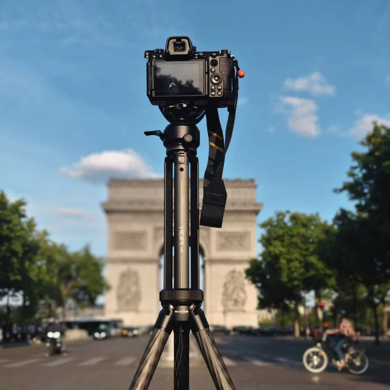 Load image into Gallery viewer, HEIPI VISION 3-IN-1 CARBON FIBER TRAVEL TRIPOD TWIST QUICK RELEASE

