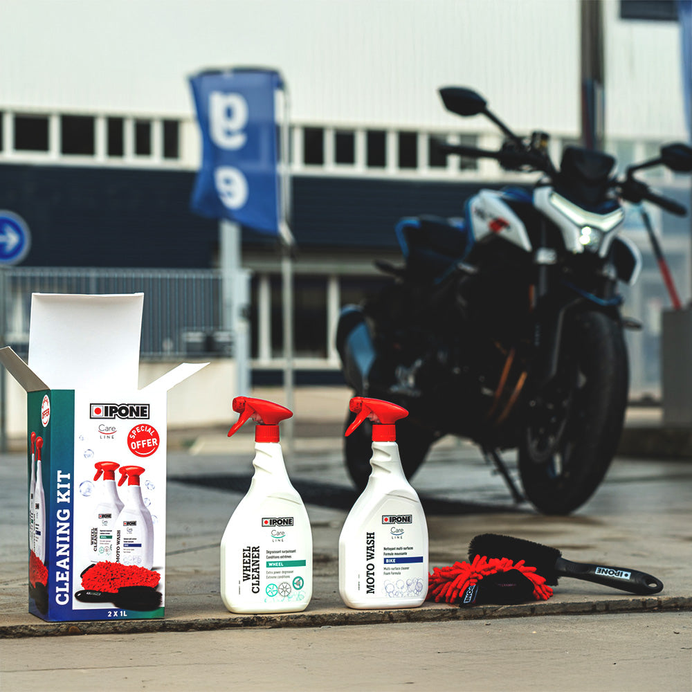 IPONE Cleaning Kit with 1L Moto Wash, 1L Wheel Cleaner, Microfiber Wash Mitt and Wheel Rim Brush