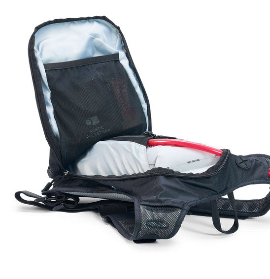 Load image into Gallery viewer, USWE Outlander 9L Hydration Pack
