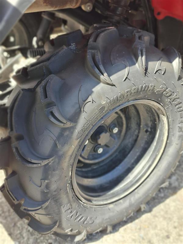 Load image into Gallery viewer, 2024 Suzuki King Quad LT-A400F
