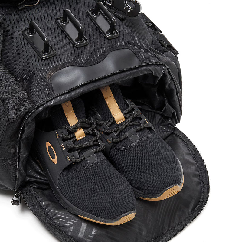 Load image into Gallery viewer, OAKLEY - Kitchen Sink Backpack - Stealth Black
