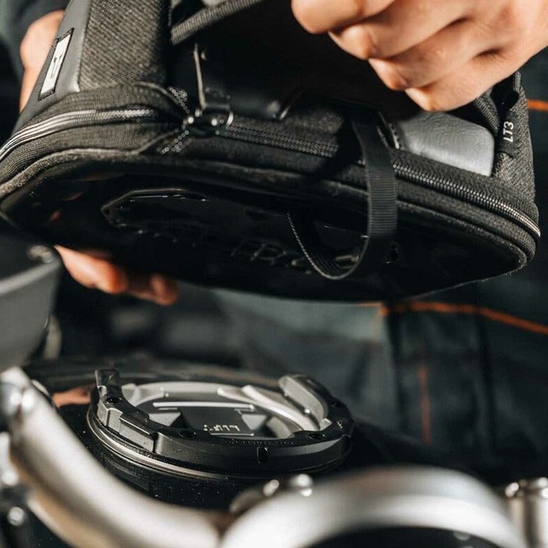 Load image into Gallery viewer, TANK BAG SW MOTECH LEGEND GEAR LT3 3-5 L ANTI-SKID BOTTOM FOR PRO TANK RING
