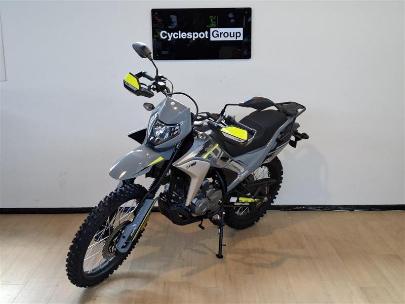 Load image into Gallery viewer, 2026 CFMOTO CFLITE 230 Dual
