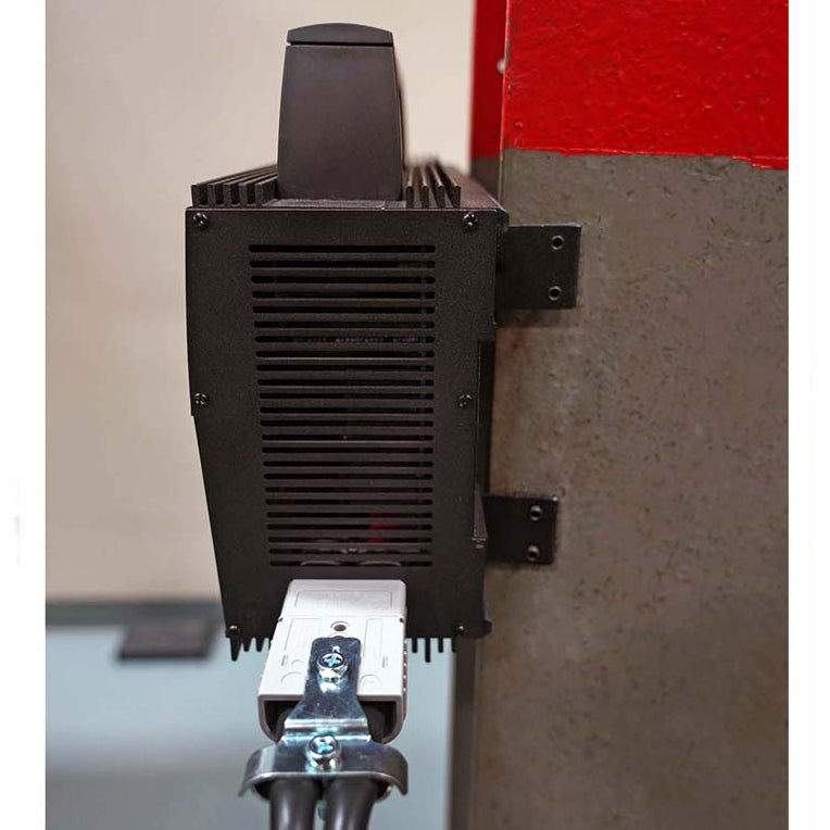 Load image into Gallery viewer, SCHUMACHER INC100A FLASH REPROGRAMMER/POWER SUPPLY BATTERY
