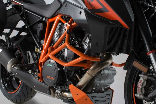 Load image into Gallery viewer, CRASH BARS SW MOTECH KTM 1290 SUPERDUKE 13-19 1290 SUPERDUKE GT 16-ON 1290 SUPERDUKE R 13-19
