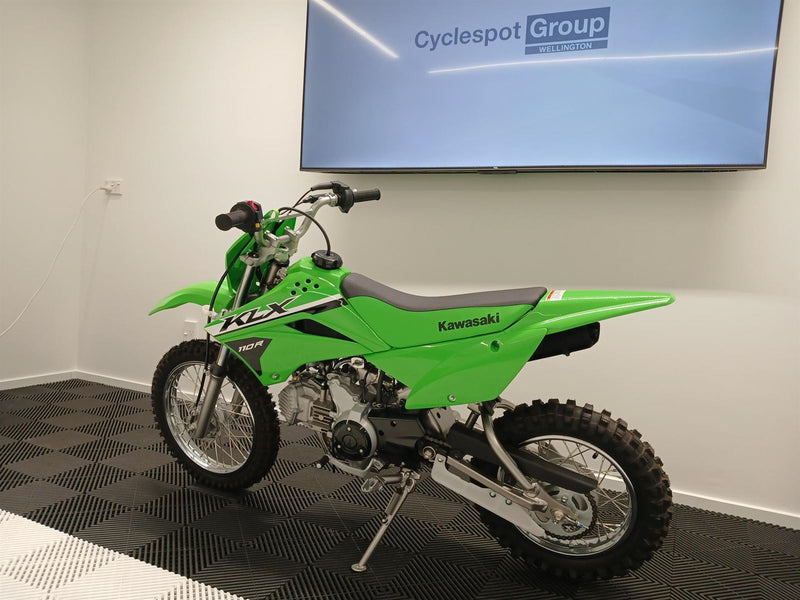 Load image into Gallery viewer, Kawasaki KLX 110 Automatic
