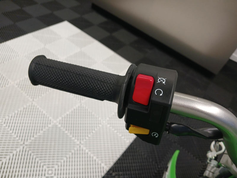 Load image into Gallery viewer, Kawasaki KLX 110 Automatic
